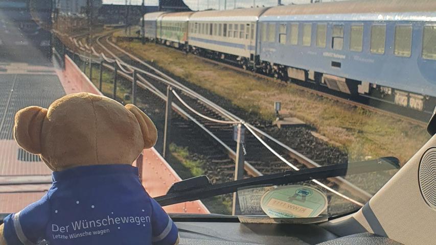 Wünschewagen bei Autoshuttle nach Sylt Wünschewagen bei Autoshuttle nach Sylt