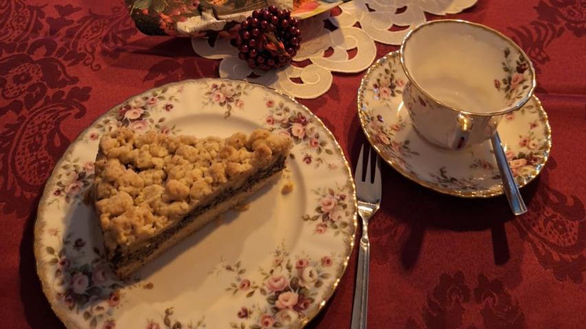 Der festliche gedeckte Tisch Der festliche gedeckte Tisch