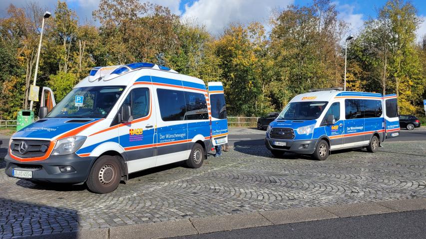 Die ASB-Wünschewagen aus Ludwigburg und Kiel Die ASB-Wünschewagen aus Ludwigburg und Kiel