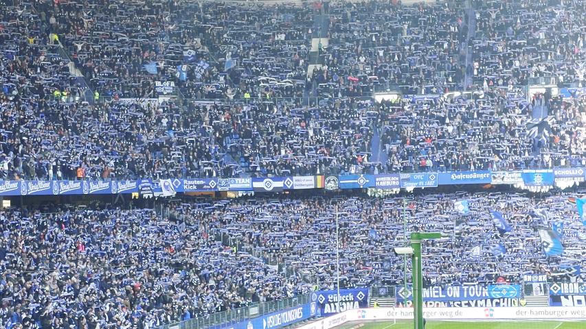 Blick ins Volkspark-Stadion mit HSV-Fans Blick ins Volkspark-Stadion mit HSV-Fans